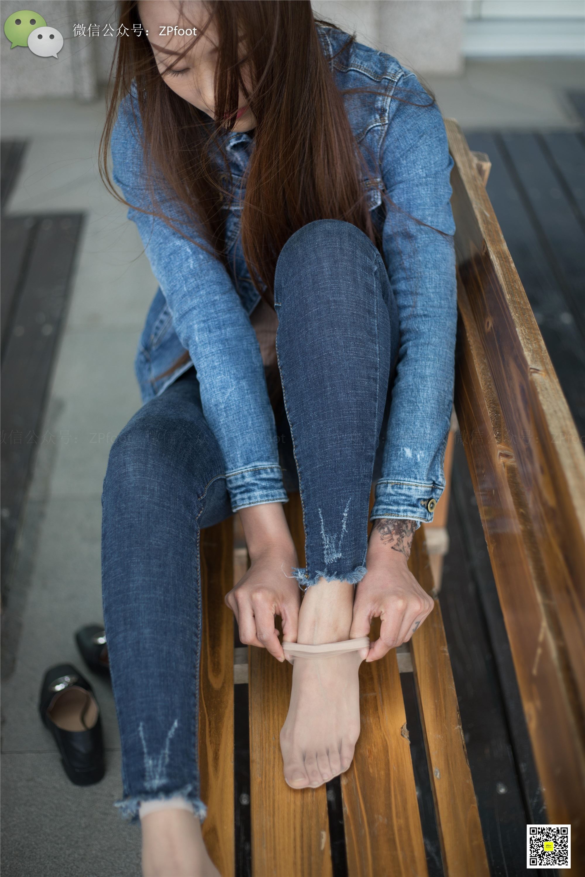 LSS山茶摄影 NO.017 舞蹈老师的短丝